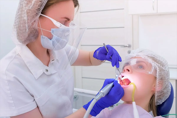 Dental Hygienists Jobs in the UK & abroad